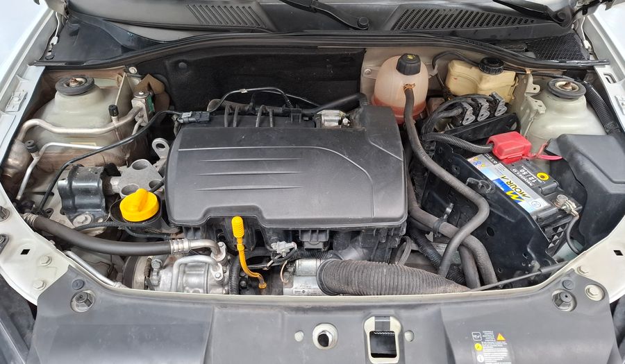 Renault Clio 1.1 CONFORT Hatchback 2014