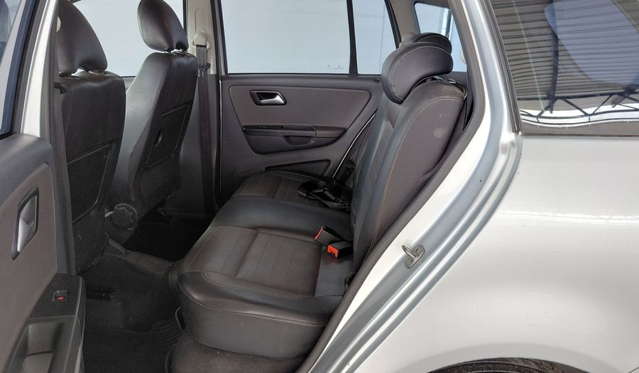 Volkswagen Suran 1.6 HIGHLINE CUERO Wagon 2014