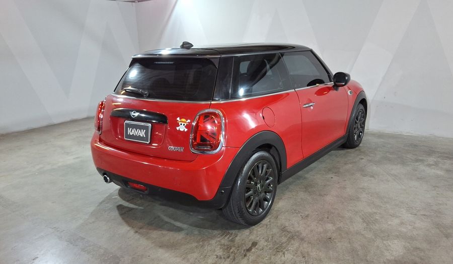 Mini Cooper 1.5 COOPER CHILI DCT Hatchback 2021