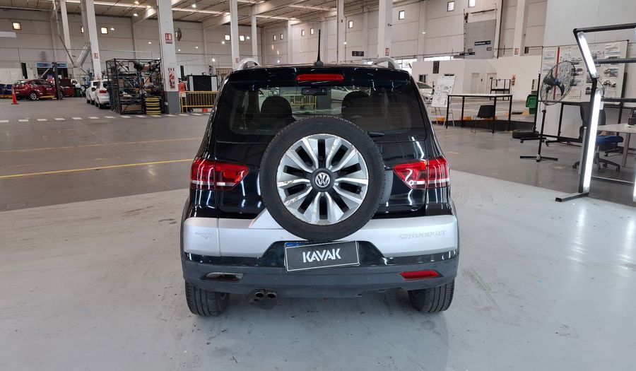 Volkswagen Crossfox 1.6 16V CROSSFOX HIGHLINE Hatchback 2017