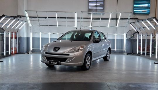 Peugeot • 207