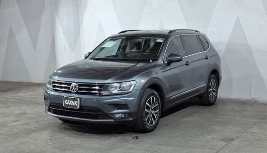 Volkswagen • Tiguan