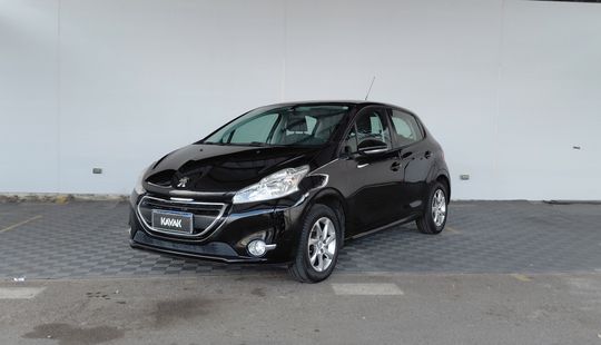 Peugeot • 208