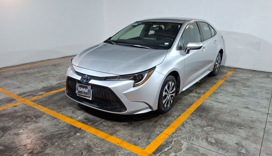 Toyota • Corolla