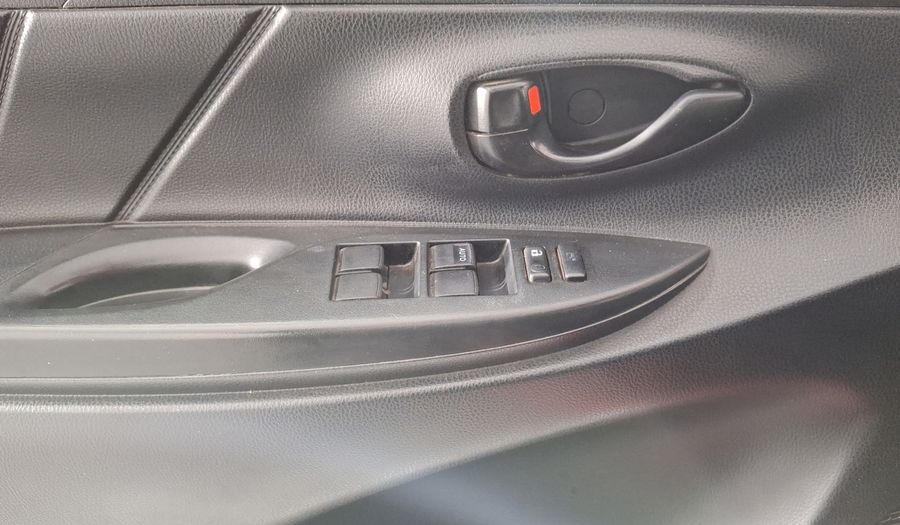 Toyota Yaris 1.5 SEDAN CORE MT Sedan 2017