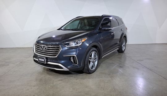 Hyundai • Santa Fe