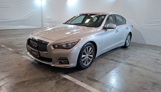 Infiniti • Q50