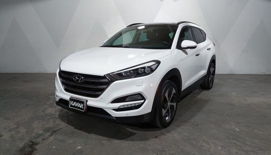 Hyundai • Tucson