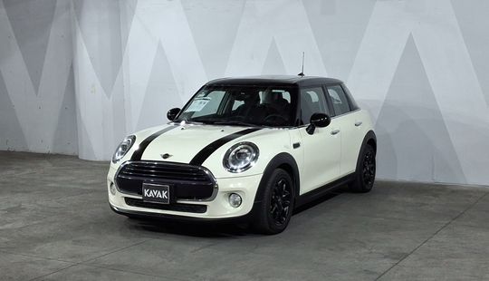 Mini • Cooper