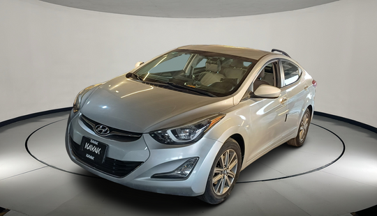 Hyundai • Elantra