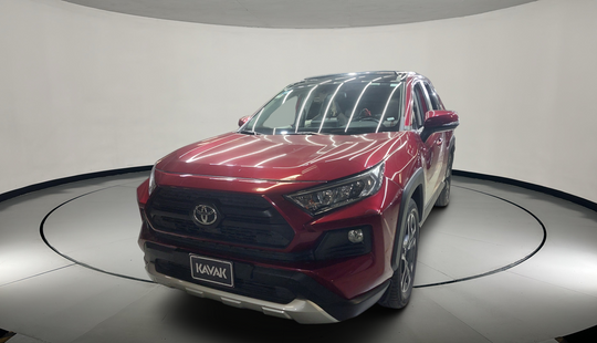 Toyota • RAV4