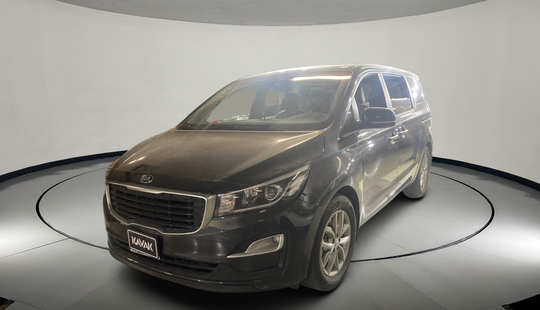 Kia • Sedona