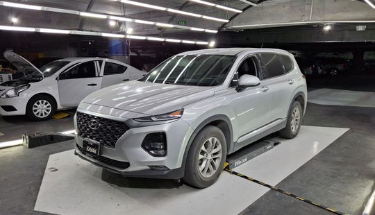 Hyundai • Santa Fe