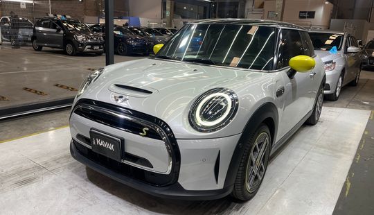 Mini • Cooper