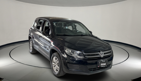 Volkswagen • Tiguan