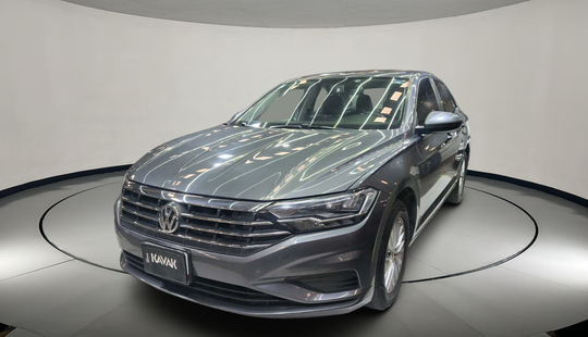 Volkswagen • Jetta