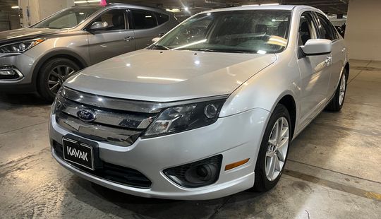 Ford • Fusion