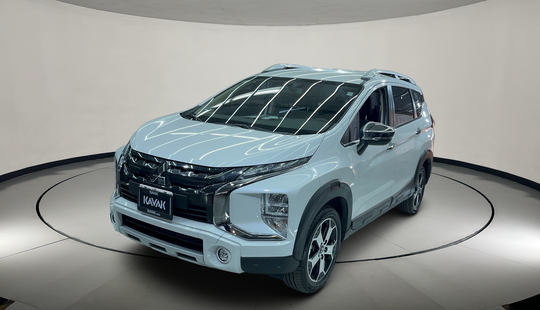 Mitsubishi • Xpander