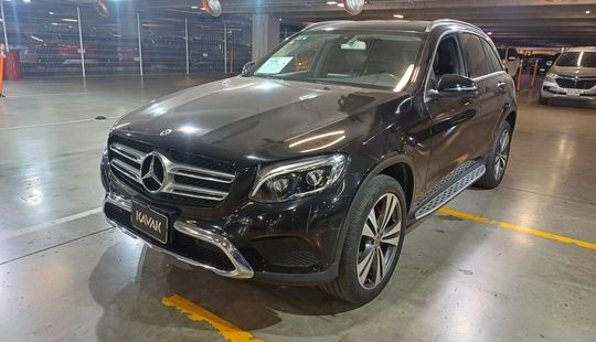 Mercedes Benz • Clase GLC
