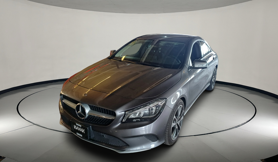Mercedes Benz Clase Cla 1.6 CLA 200 SPORT DCT Coupe 2019