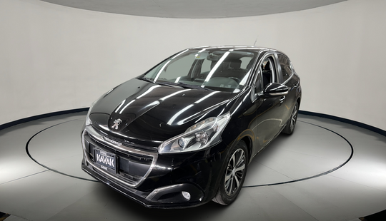 Peugeot • 208