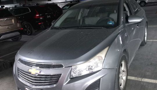 Chevrolet • Cruze