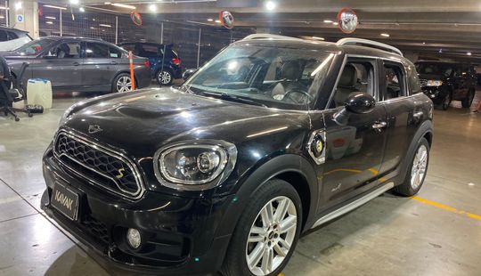 Mini • Countryman