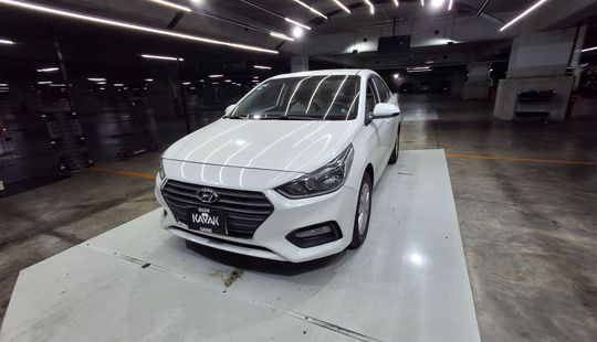 Hyundai • Accent