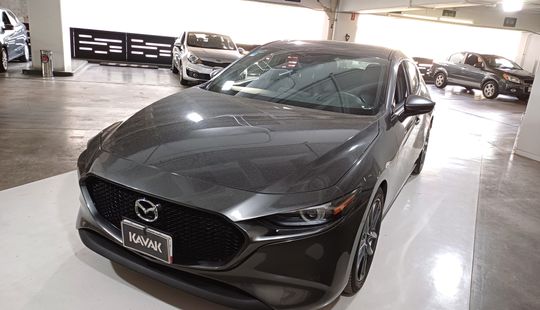Mazda • Mazda 3