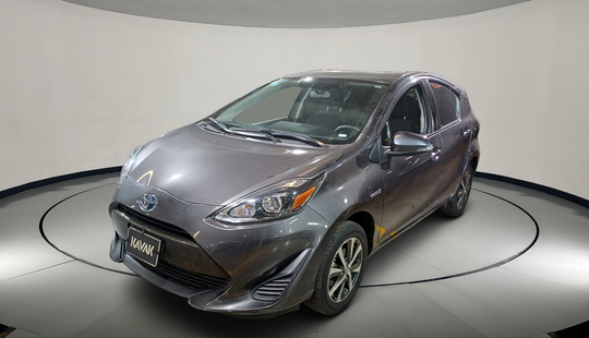 Toyota • Prius C