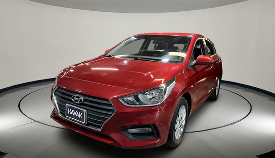 Hyundai • Accent