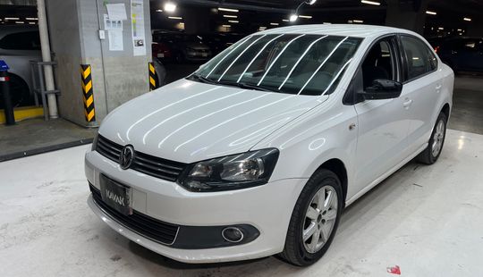Volkswagen • Vento