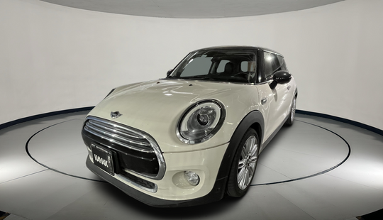 Mini • Cooper