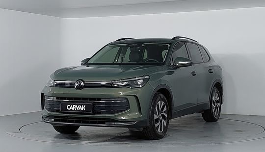 Volkswagen • Tiguan