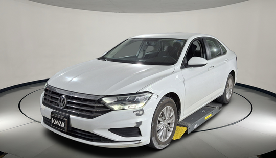 Volkswagen • Jetta