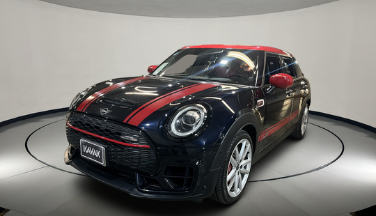 Mini • Clubman