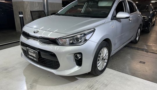 Kia • Rio