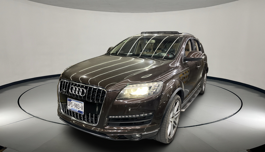Audi • Q7
