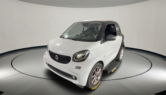 Smart • Fortwo