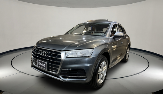 Audi • Q5