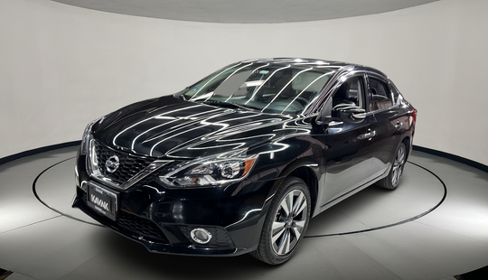 Nissan • Sentra