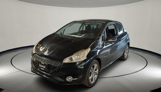Peugeot • 208