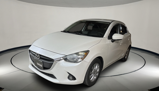 Mazda • Mazda 2