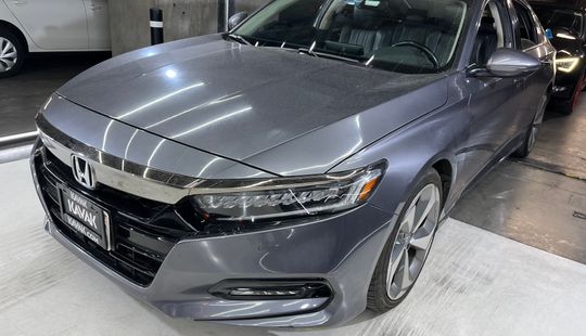 Honda • Accord