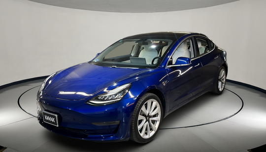 Tesla • Model 3