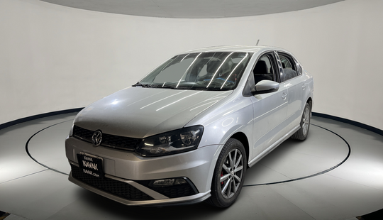 Volkswagen • Vento