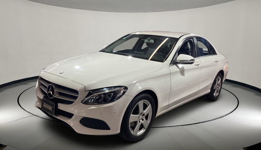 Mercedes Benz • Clase C