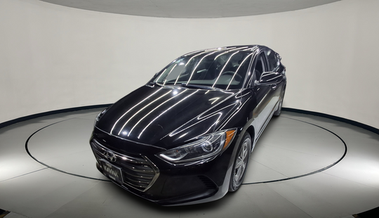 Hyundai • Elantra