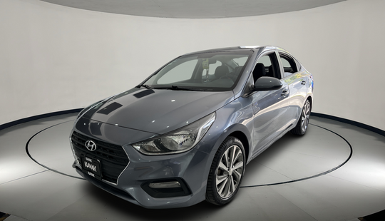 Hyundai • Accent