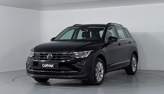 Volkswagen • Tiguan